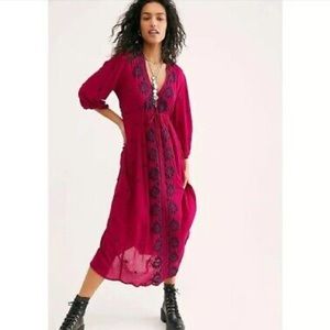 Free People embroidered fable midi dress - medium